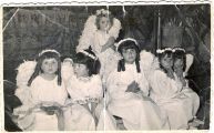 Angelitos en la Parroquia en 1958